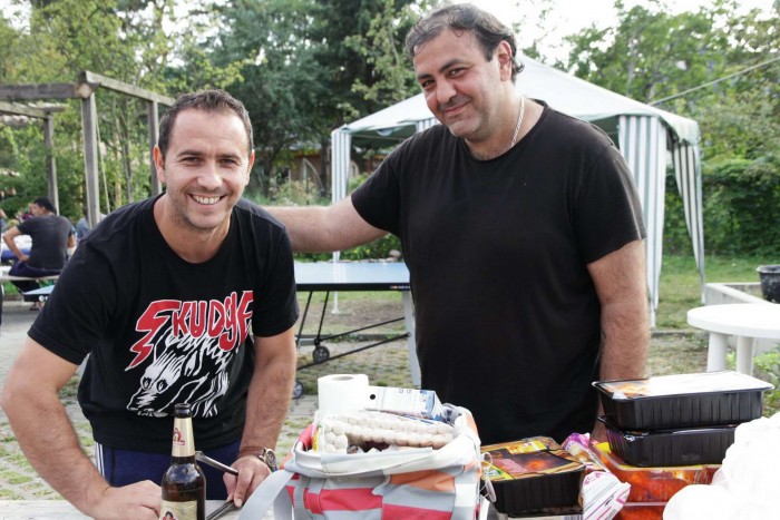 Refugee BBQ in Weißensee Gregor Anthes