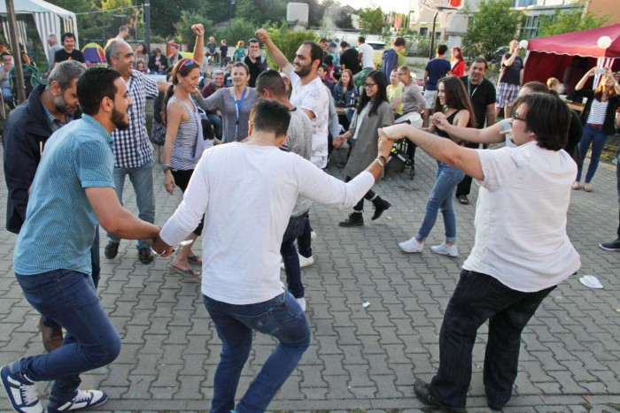 Refugee BBQ in Weißensee Gregor Anthes